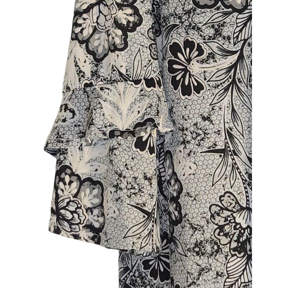 Ruby Rd. Petite PXL Black White Floral Shift Dress Ruffle Cuff 3/4 Sleeve Knit - Picture 5 of 6